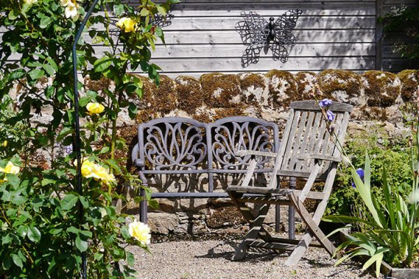 Garden-Rooms_Rose-Garden_Seating
