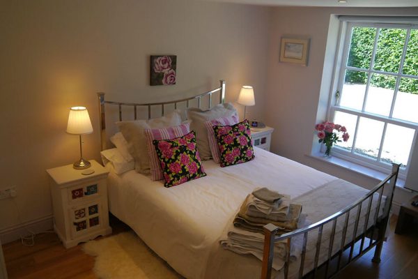 Garden-Rooms_Rose-Suite_Main-Bedroom4